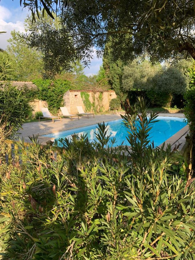 Chateau De La Vallade Saint-Porchaire Luaran gambar